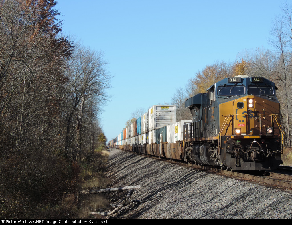 CSX 3141 on I162